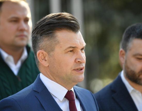 Camera Deputatilor a adoptat legea privind cota minima de sportivi romani