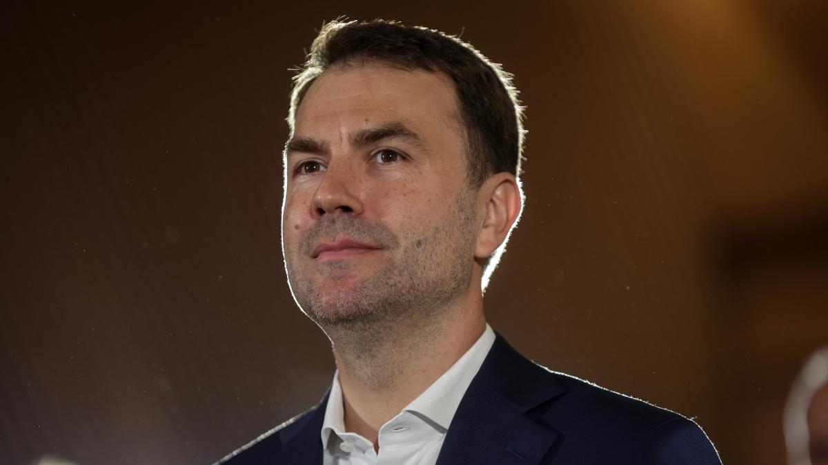 Drula ii promite lui Nicusor Dan ca nu va candida