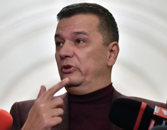 Grindeanu Relaia cu Ilie Bolojan e mediocra dar nu pleac