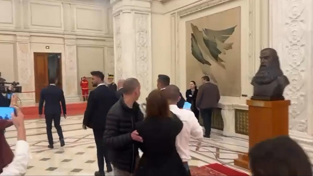 Guvernul a format o comisie pentru a cerceta incidentul cu jurnalistii