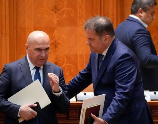 Ilie Bolojan anunta inceputul tayerilor in administratie