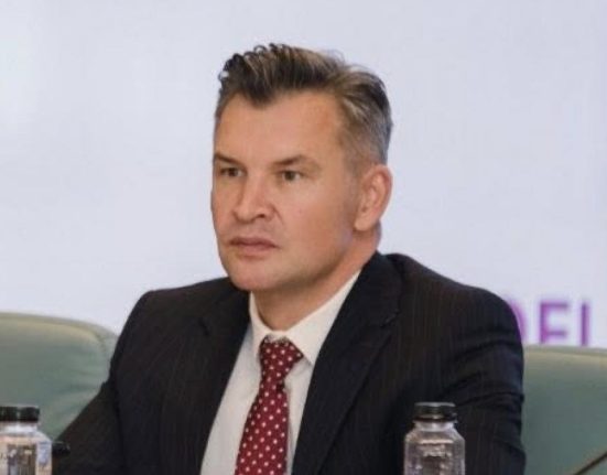 Ionuts Stroe cere lui Nicusor Dan sa sesizeze CCR