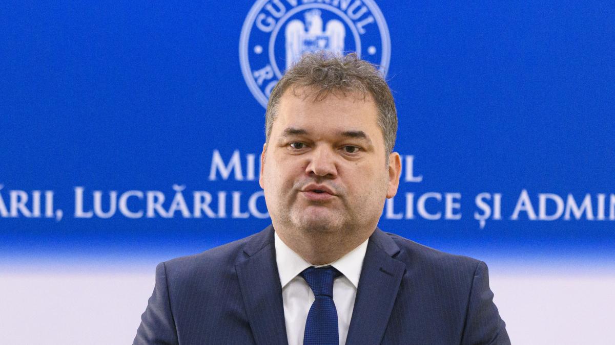 Ministrul Cseke explica eliminarea angajatilor din primarii