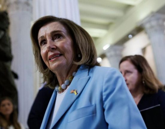 Nancy Pelosi si a anuntat retragerea dupa patru decenii in Congres