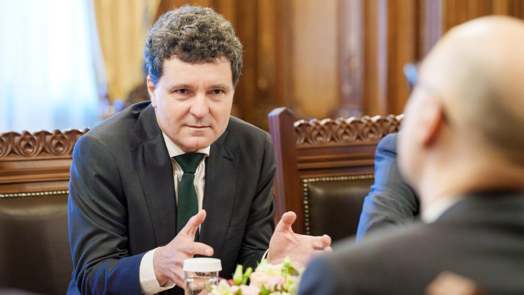 Nicuor Dan discuta cu liderii coalitiei si magistratii