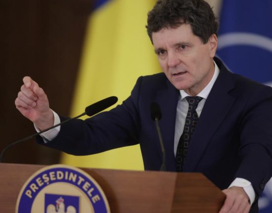 Nicusor Dan a promulgat legea pentru integritatea in institutii