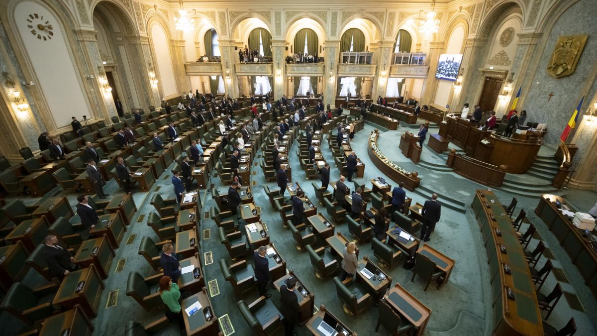 Senatul a decis eliminarea bonusului de pensionare CCR