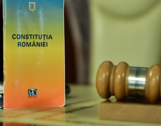 CCR discuta sesizarea privind reforma pensiilor magistratilor