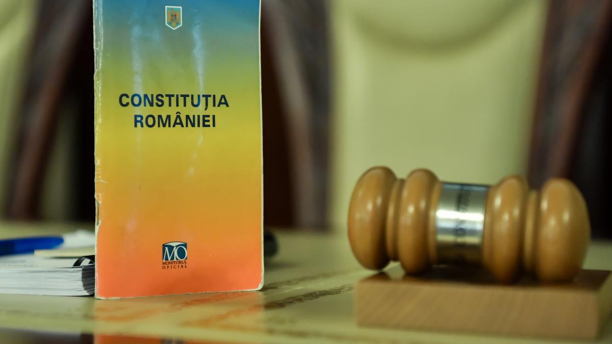 CCR discuta sesizarea privind reforma pensiilor magistratilor