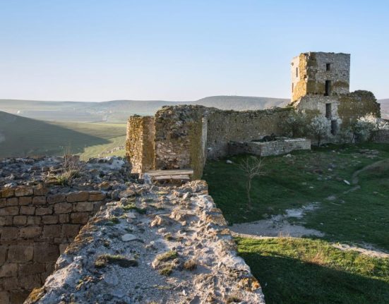 Cetati antice rare din Dobrogea blocate de birocratie
