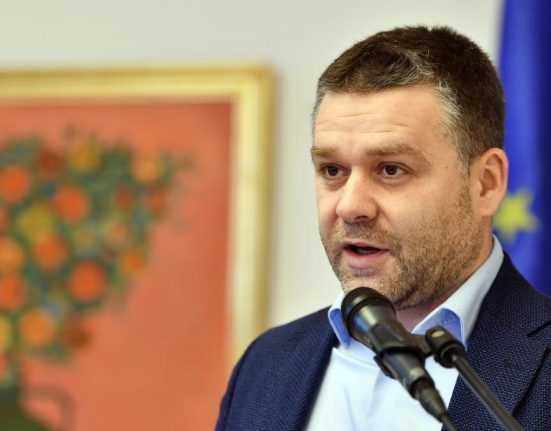 Ciprian Ciucu doreste implementarea referendumului lui Nicusor Dan in timp