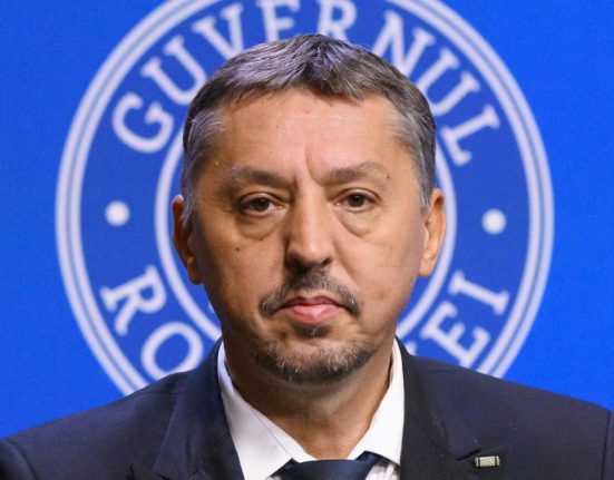 Daniel David Analfabetismul functioanl vulnerabilitate majora in Romania