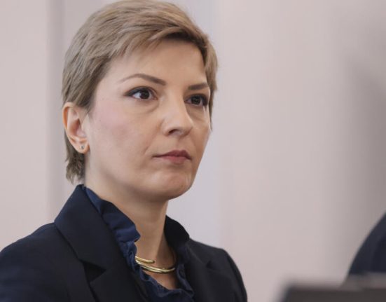 Elena Calistru la RFI Lipsa vointei politice pentru pensiile magistratilor