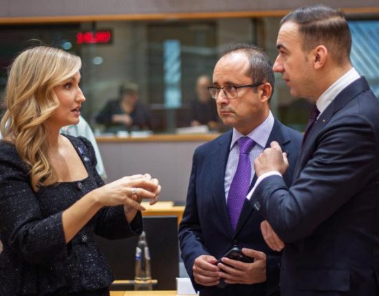Ivan anunta ca Romania va beneficia de autostrada energetica europeana