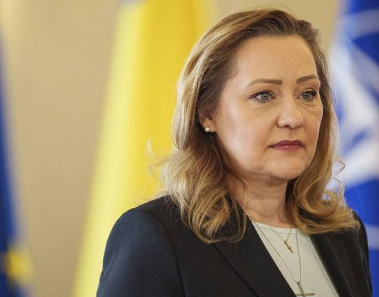Lasconi despre Moteanu sunt 300000 euro si pleaca