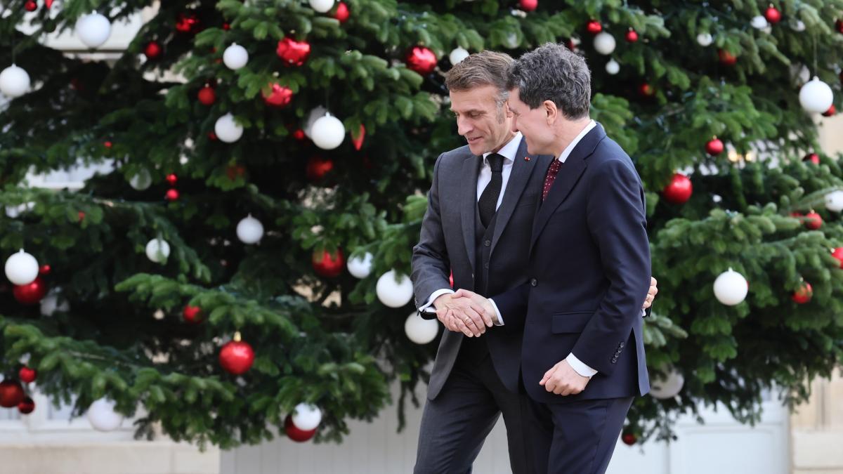Nicuor Dan l a invitat pe Macron in Romnia