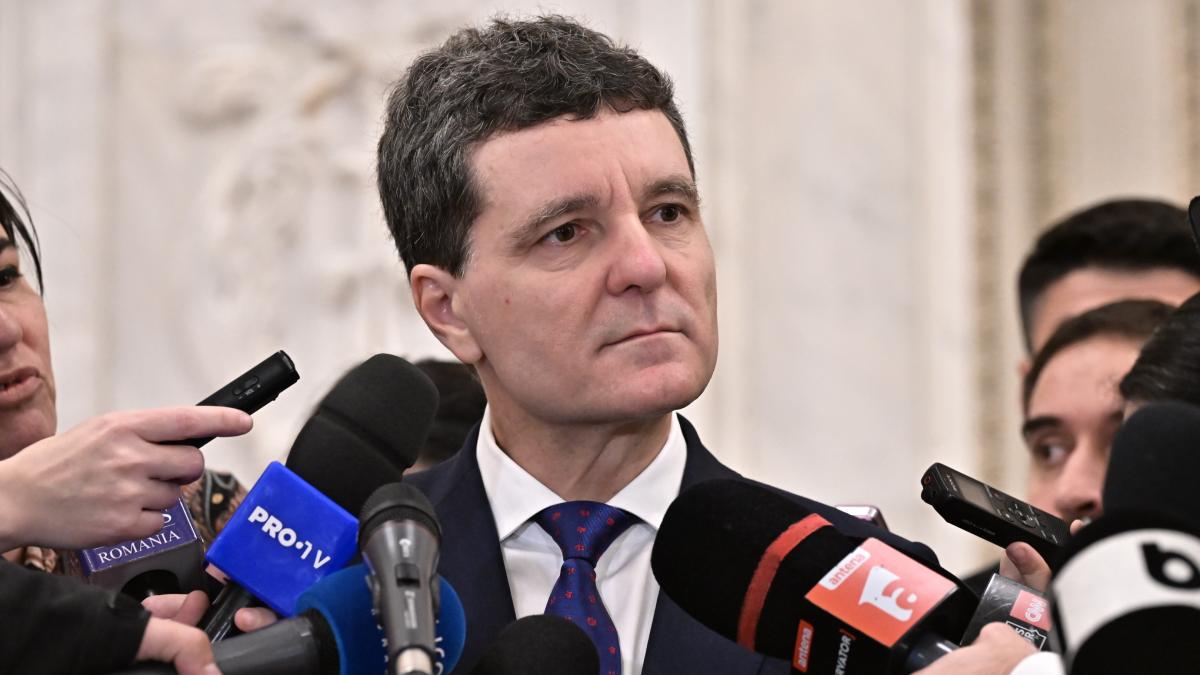 Nicusor Dan solicta Coalitiei sa opreasca scandalul apei
