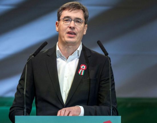 Parlamentul Ungariei adopta lege impotriva primarului Budapestei