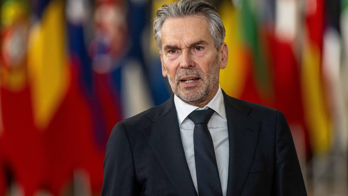 Premierul olandez vizitează România alături de Dick Schoof 1 Premierul olandez viziteaza Romania alaturi de Dick Schoof