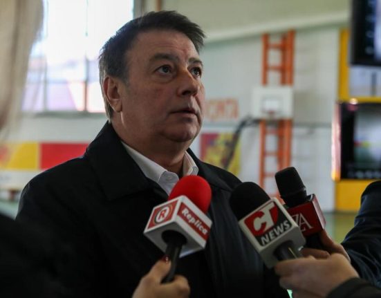 Presedintele CJ Constanta renunta la demisie pentru linistea judetului