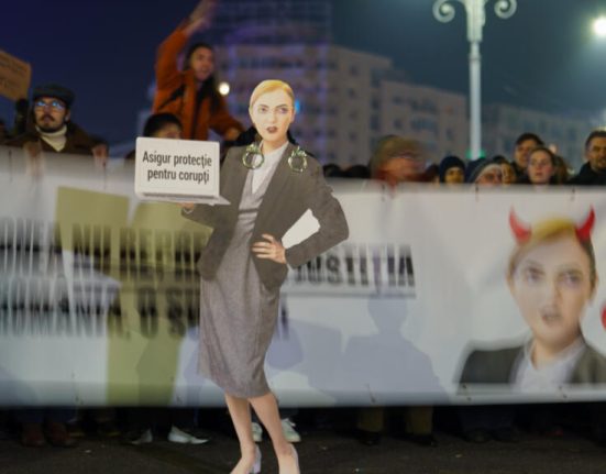Proteste anuntate in Bucuresti si alte orase