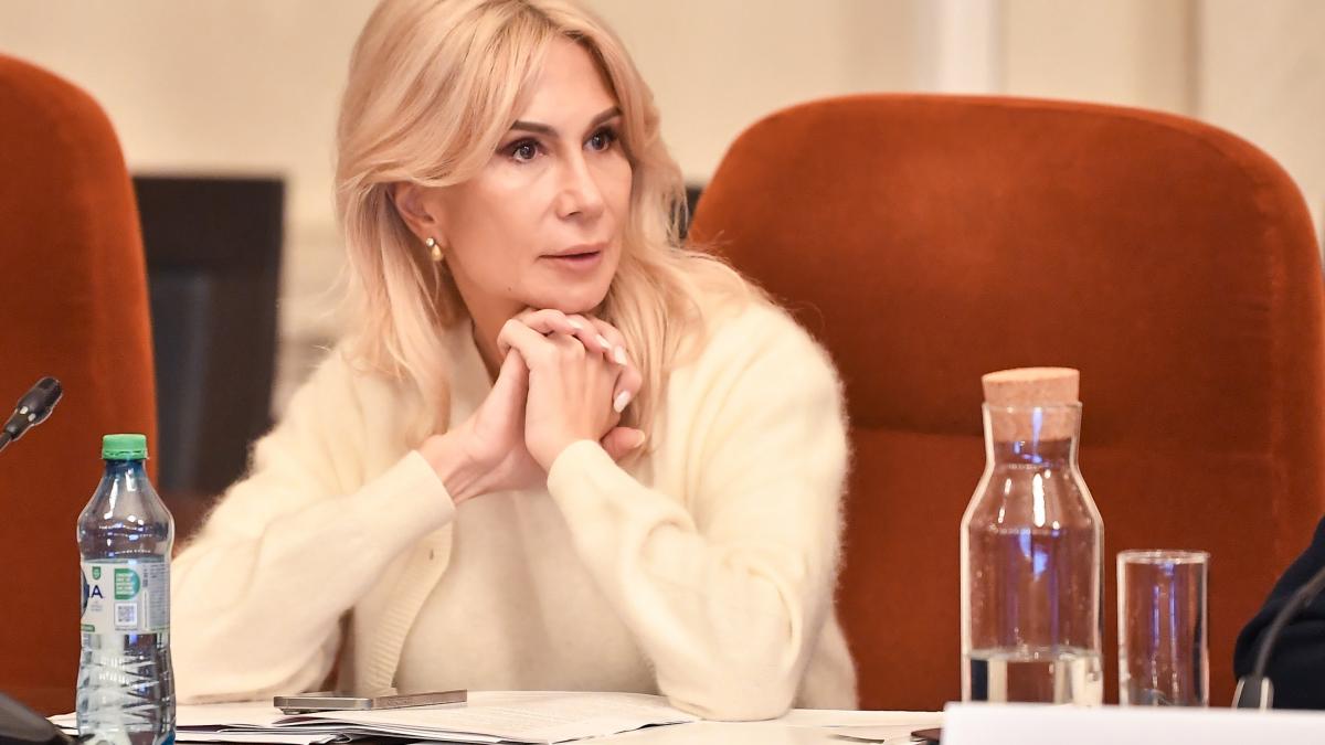 Raluca Turcan acuza PSD ca adauga combustibil la foc