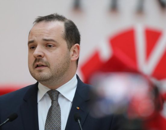 Rogobete linisteste clientii salonului SPA dupa lepra