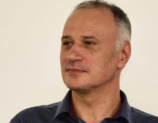 Sorin Sipos favorit pentru ministrul Apararii apropiat de Fritz