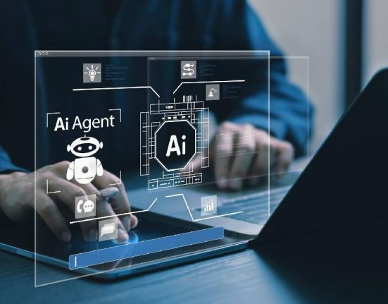 Un director OpenAI a anuntat trei joburi inlocuite de IA