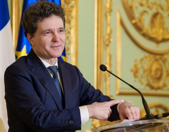 De ce nu participa Nicusor Dan la Davos Consilier prezidential Mesajul este nu umblu teleleu prin lume