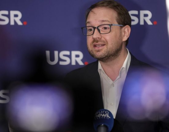 Dominic Fritz Ministrii USR continua reformele chiar si in fata atacurilor zilnice