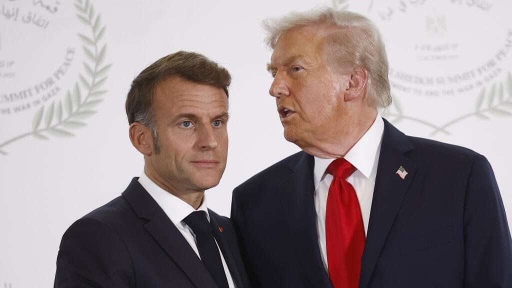 Donald Trump a indreptat noi atacuri impotriva omologului sau francez Emmanuel Macron