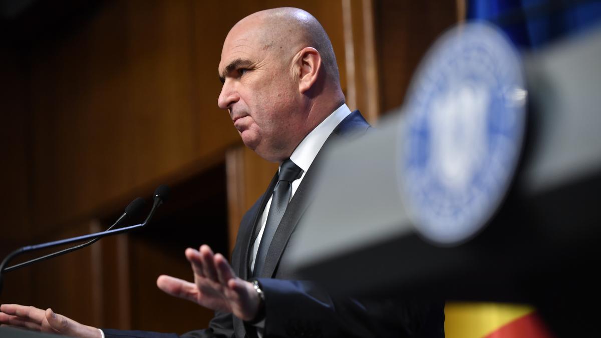 Ilie Bolojan afirma ca varsta de pensionare a militarilor si politistilor trebuie crescut