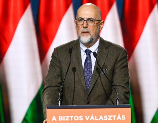 Kelemen Hunor avertizeaza ca Romania risca sa devina irrelevanta Plangerea pentru vechea ordine si
