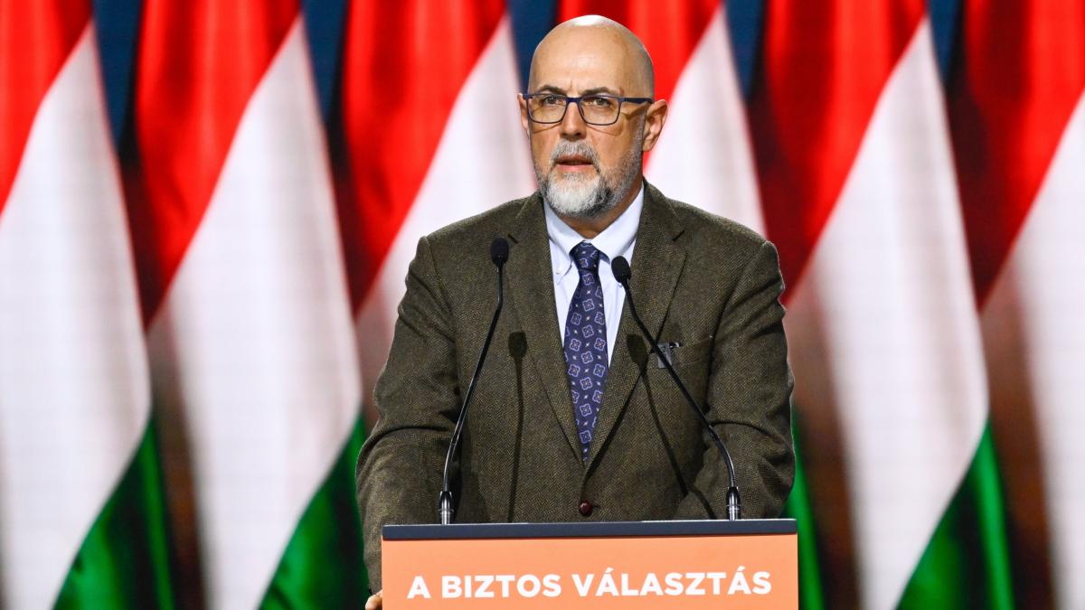 Kelemen Hunor avertizează că România riscă să devină irelevantă: „Plângerea pentru vechea ordine şi... 1 Kelemen Hunor avertizeaza ca Romania risca sa devina irrelevanta Plangerea pentru vechea ordine si