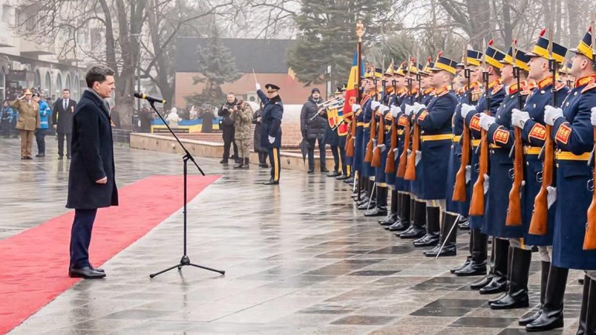 Nicisor Dan catre contestatarii sai de Ziua Unirii Va rog sa nu mai fluierati imnul