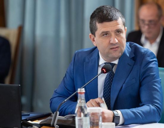Vicepremier despre taierile bugetarilor In 2026 incepe strangerea de curea
