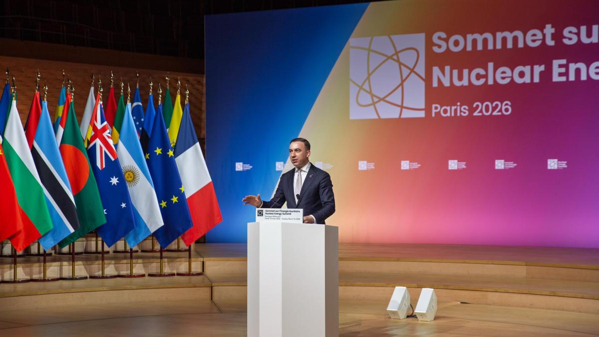 Bogdan Ivan la Summit-ul pentru Energie Nucleară de la Paris: "România este pregătită să..." 1 Bogdan Ivan la Summitul pentru Energie Nucleara de la Paris Romania este pregatita sa