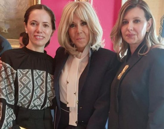 Cine este designerul de moda care a imbracat o pe Mirabela Gradinaru la Summitul Melaniei Trump