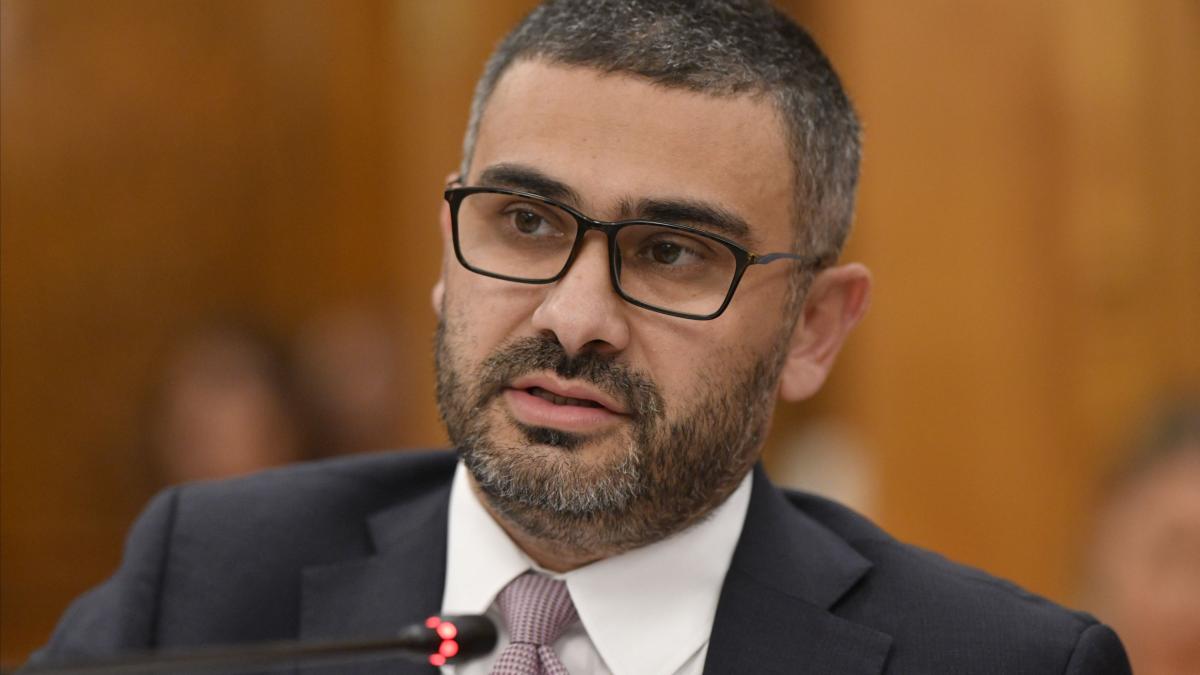 De ce aleg unii angajatori sa angajeze muncitori din tari din afara Uniunii Europene Florin Manole Sunt vulnerabili