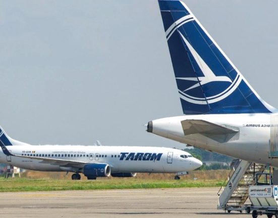 Directorul Tarom declara ca MAE a respins oferta companiei de repatriere a romanilor blocati in Dubai
