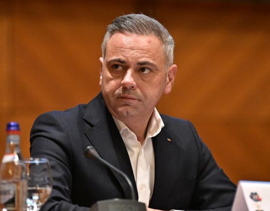 Florin Barbu solicta o sedinta de urgenta pentru limitarea preturilor la alimentele de baza Moare cineva daca