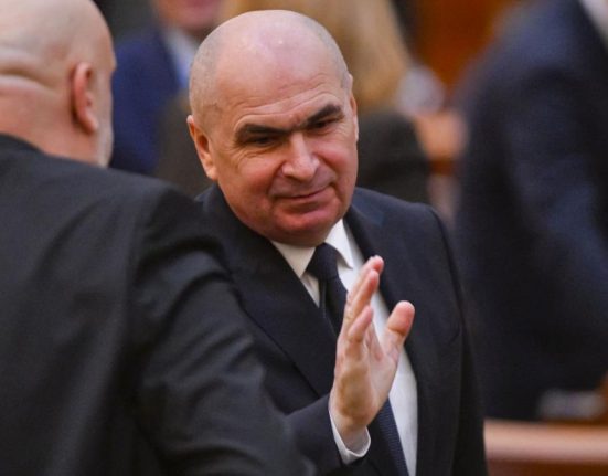 Guvernul ar putea subventiona pretul combustibilului afirma consilierul lui Bolojan Sumele incasate in plus
