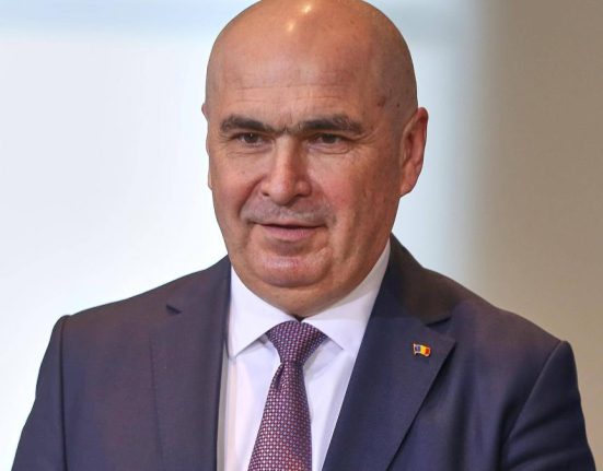 Ilie Bolojan in Le Figaro Romania vizeaza obtinerea unor fonduri europene de aproximativ 10