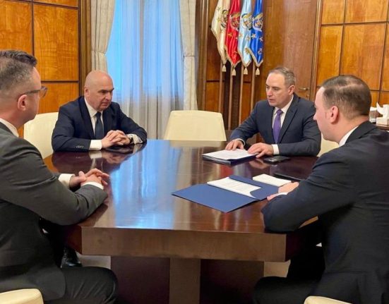 Ilie Bolojan respinge limitarea preturilor la carburanti refuz sa ofer solutii populiste