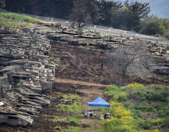Israelul mobilizeaza rezervisti si pregateste o invazie masiva in Liban