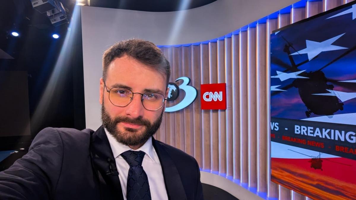 Iulian Lorincz, deputat USR: Chiar dacă ne-ar arunca cu apă fiartă, nu părăsim guvernarea. Suntem... 1 Iulian Lorincz deputat USR Chiar daca ne ar arunca cu apa fiarta nu parasim guvernarea Suntem