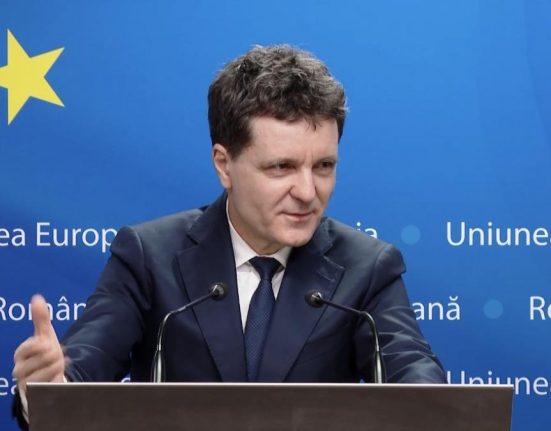 Mai ramane Ilie Bolojan premier Nicusor Dan Sprijinul ii este oferit de majoritatea parlamentara Sper ca aceasta