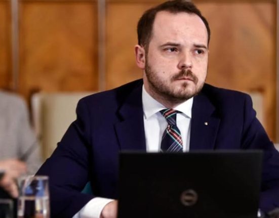 Ministrul Sanatatii Alte patru spitale in reteaua de unitati destinate pacientilor care se afla in