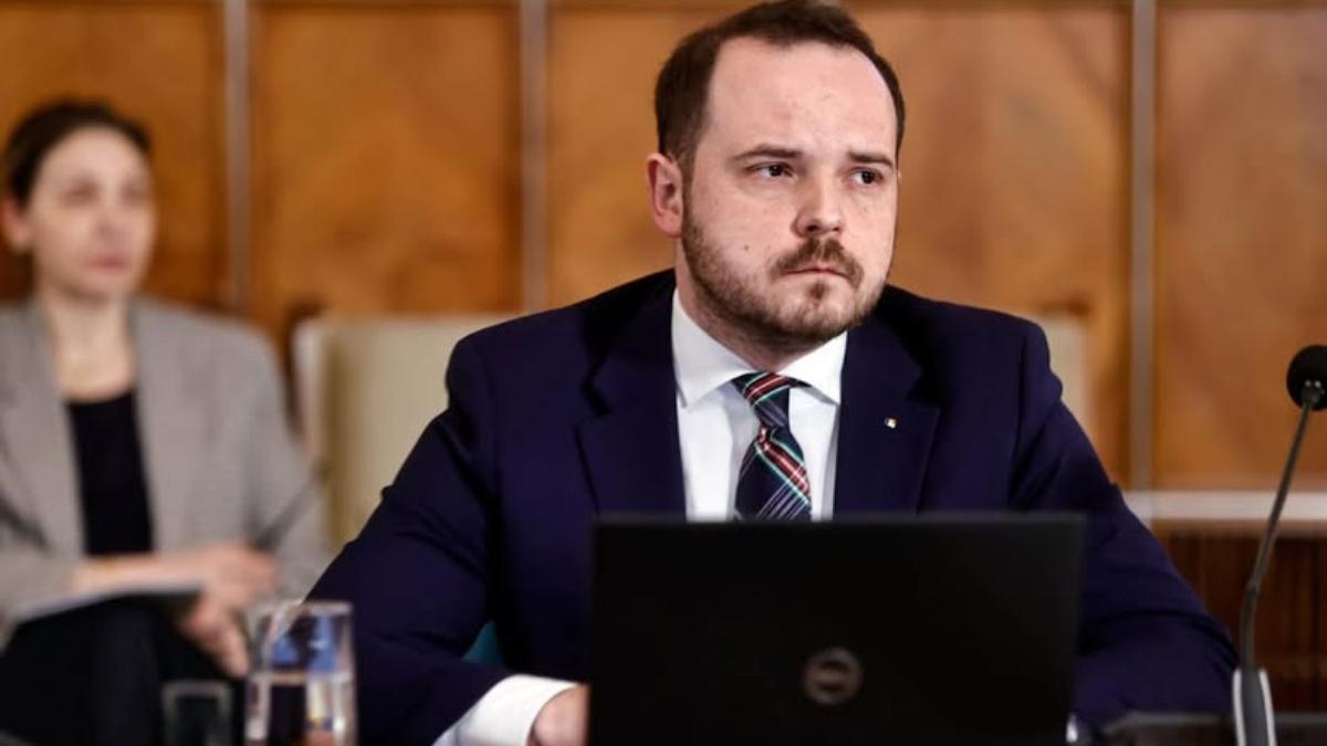 Ministrul Sănătății: Alte patru spitale în reţeaua de unităţi destinate pacienţilor care se află în... 1 Ministrul Sanatatii Alte patru spitale in reteaua de unitati destinate pacientilor care se afla in